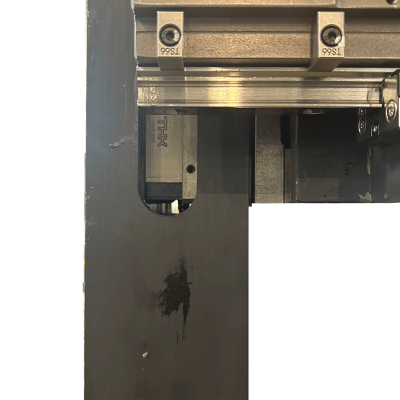 Larger X Y Travel AC Servo Molybdenum Wire EDM 