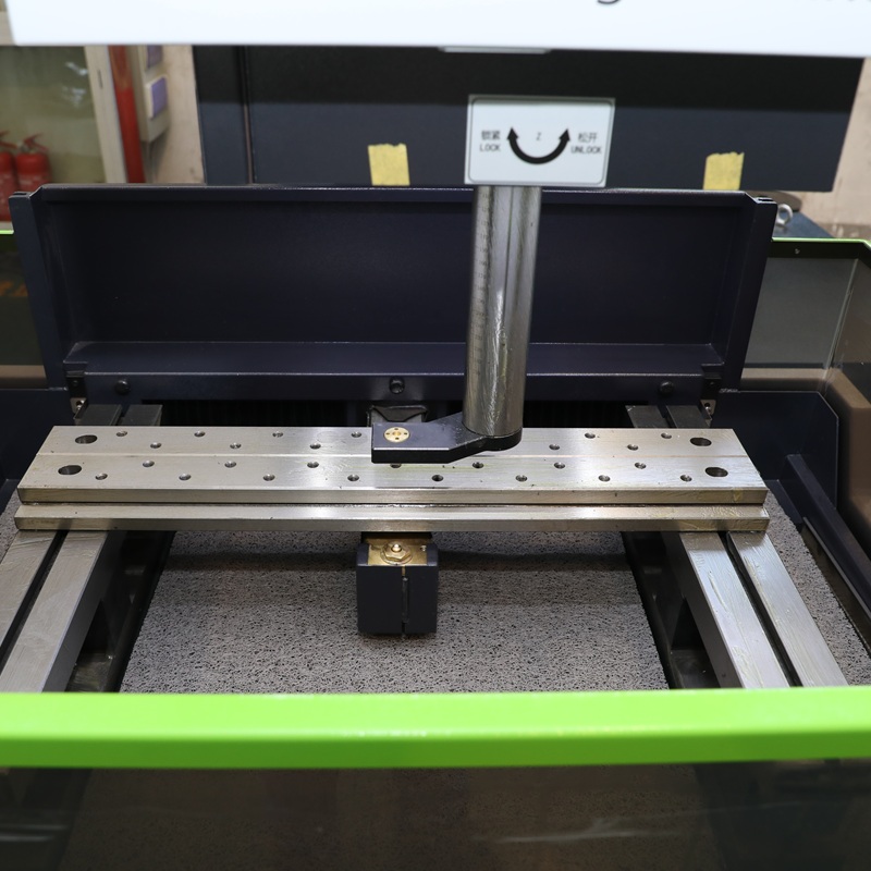 New Model CNC Wire EDM Machine